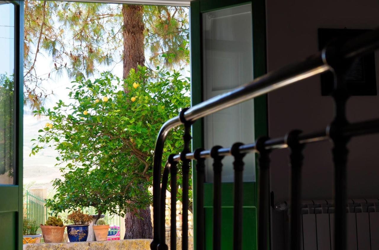 B&B Manca1Fiorino Buseto Palizzolo Εξωτερικό φωτογραφία